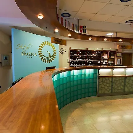 Hotel Tamaris - Drazica Krk Town