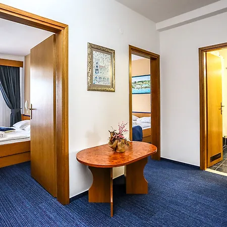 Otel Tamaris - Drazica 3*