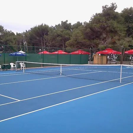 Hotel Tamaris - Drazica 3*