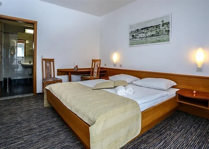 Szálloda Tamaris - Drazica Krk Town